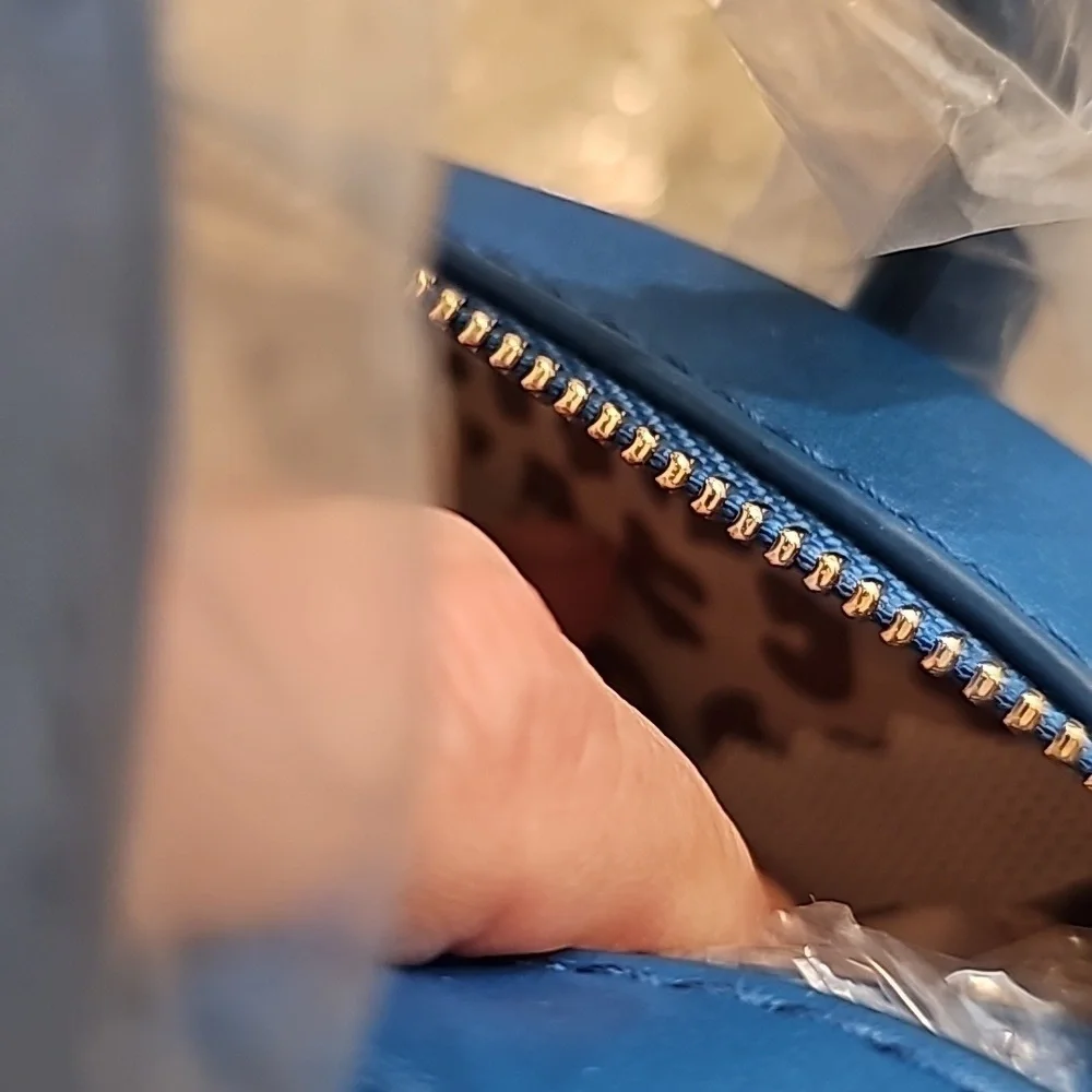 New JUSTFAB 'm The Boss Blue Dome Satchel